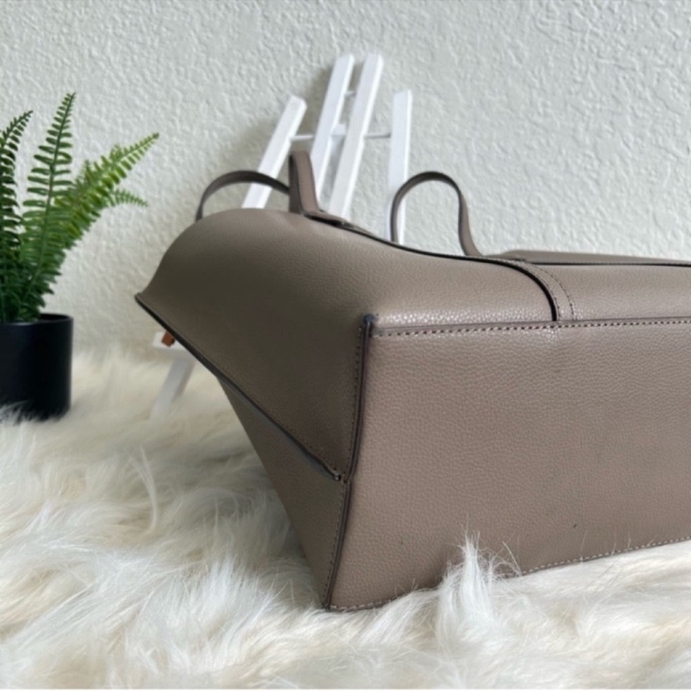 Tory Burch Taupe Tote with Orange Lining - Picture 12 of 12